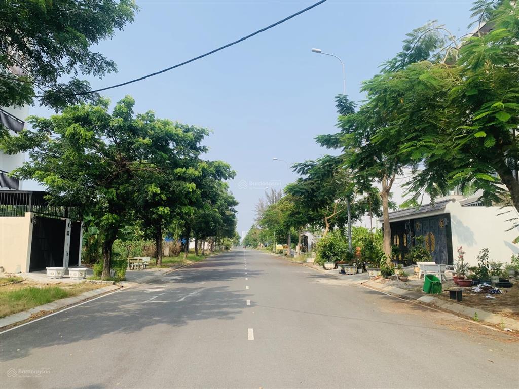 41 triệu/m2. diện tích 230m2 lô biệt thự giá tốt nhất phú xuân vạn hưng phú nhà bè.  0986 766 ***