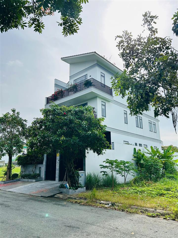 41 triệu/m2. diện tích 230m2 lô biệt thự giá tốt nhất phú xuân vạn hưng phú nhà bè.  0986 766 ***