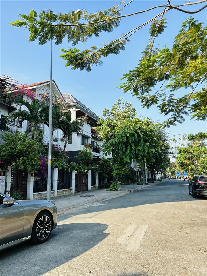 35,5 tỷ  căn biệt thự có hầm giá tốt khu dân phú mỹ vạn phát hưng.  0986 766 ***