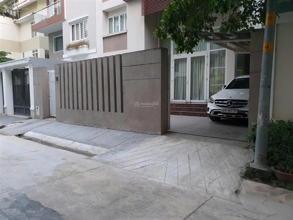 35,5 tỷ  căn biệt thự có hầm giá tốt khu dân phú mỹ vạn phát hưng.  0986 766 ***