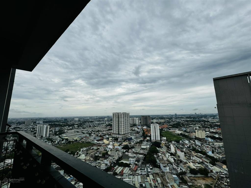 Bán gấp 2pn ~ 85m2 opal boulevard hướng đông nam, tặng nội thất
