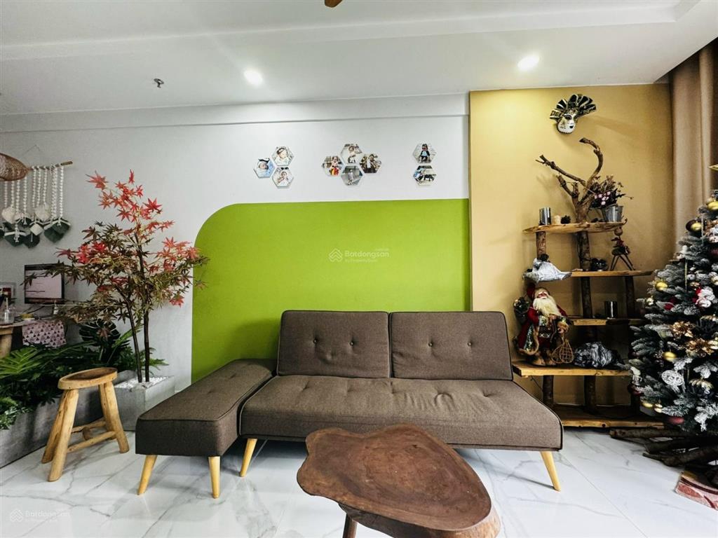 Bán gấp 2pn ~ 85m2 opal boulevard hướng đông nam, tặng nội thất