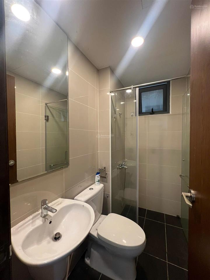 Căn góc phú đông premier 70m2 giá 3,35 tỷ sổ sẵn, hướng tây nam.  0933 520 ***
