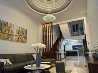 Bán nhà hẻm 12m đường lê văn sỹ, quận 3, dt 9m x 22m, vuông vức, dtcn 186m2, 4 tầng, giá 40 tỷ tl