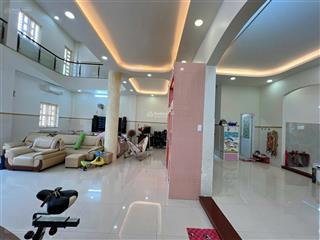 Mặt tiền ngay luỹ bán bích, dt 10m x 23m, dtcn 215m, 3 tầng, giá 30 tỷ tl