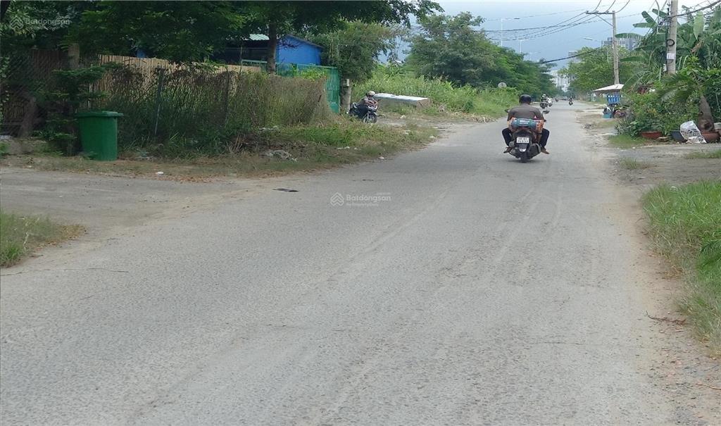 Đang cần cho thuê kho xưởng 30m2 3,5tr/th có gác lửng đường số 103tml (gần ủy ban tp thủ đức)