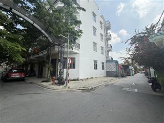 Đất 5x23m thổ cư 5x19m. 1 sẹc hà huy giáp thông qua tô ngọc vân. gần ngã tư ga