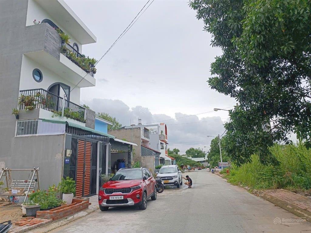 Dt 60m² giá 4,35 tỷ trục chính samsung village, bưng ông thoàn. bds thiên hưng sg 0937 208 ***