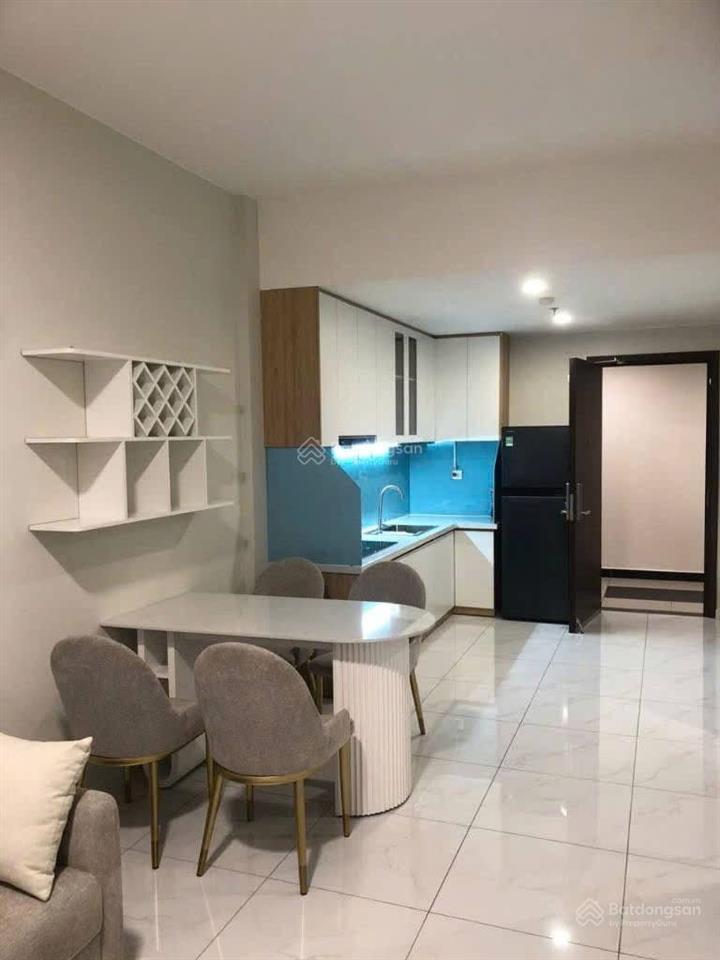 Ngộp lãi bank bán gấp căn hộ tô ký tower 2pn, 2wc view đẹp giá 2.15ty 0906 335 ***