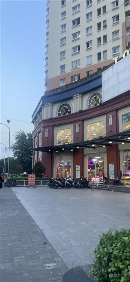 Bán căn hộ 65m2 có ban công giá chốt 2.45tỷ nhà view cực mát