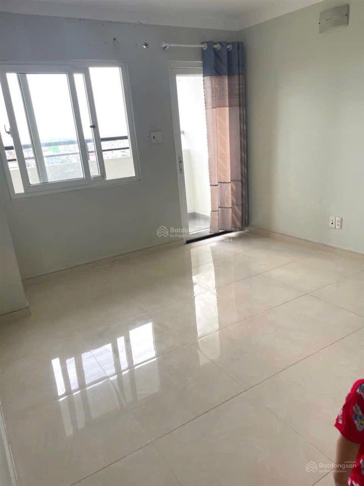 Bán căn hộ 72m2 view đẹp giá chỉ 1.9tỷ 0906 335 ***