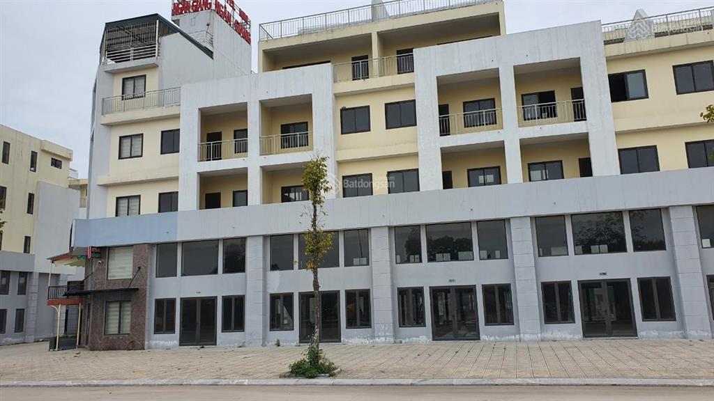 Vp hoàng quân công bố 50 căn cần chuyển nhượng liền kề tuần châu marina giá chỉ từ 4.x tỷ.