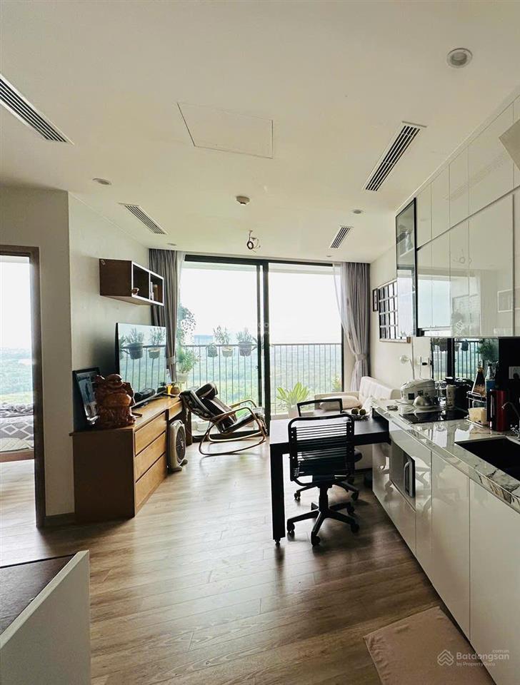 Bán 2 phòng ngủ sân vườn góc 15a sol forest view đẹp, hiếm, nội thất 400 triệu. 0962 284 ***