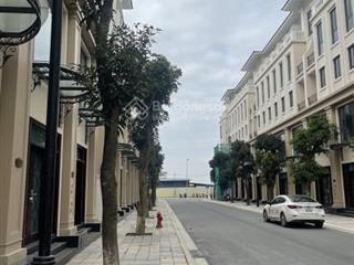Quỹ liền kề thời đại 12, 13 từ 60m2 65m2 giá 8,6 đến 9,2 tỷ, sắp có sổ đỏ tháng 6.  0962 284 ***