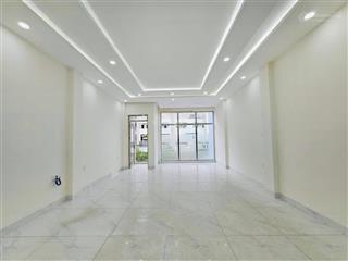 Cho thuê nhà mặt tiền phố kinh doanh thời trang lê duẩn ngang 8.5m