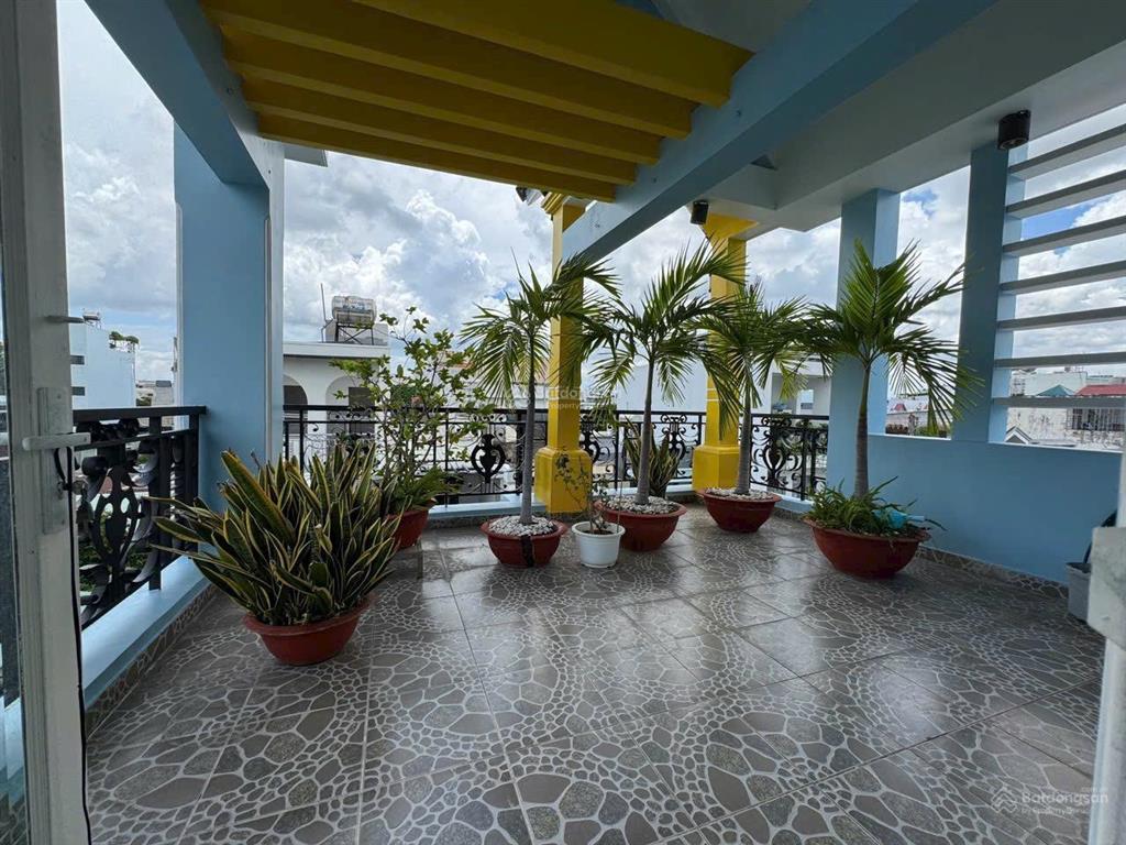 2 mặt tiền tân sơn  tân bình ngay nhà ga t3, view sân bay  sân golf tân sơn nhất. ngang hiếm 5,4m