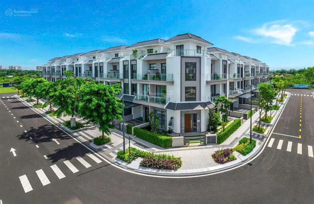 Hiếm có căn nhà phố liên kế vườn gladia khang điền quận 2, 1 trệt 3 lầu chỉ 29 tỷ. sổ hồng riêng