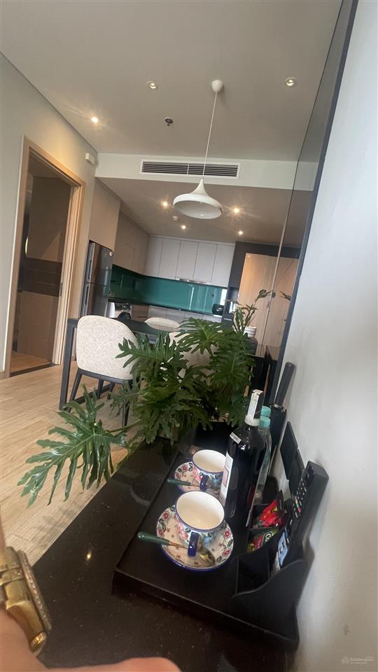 1pn view biển đã có sổ ,full nội thất giá chỉ 3.5 tỷ view trực điên biển