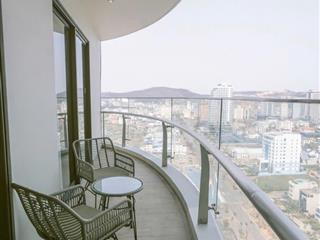 Duy nhất căn 1pn nhỏ tầng trung, ban công lớn full nội thất về ở ngay giá chỉ hơn 2 tỷ view biển