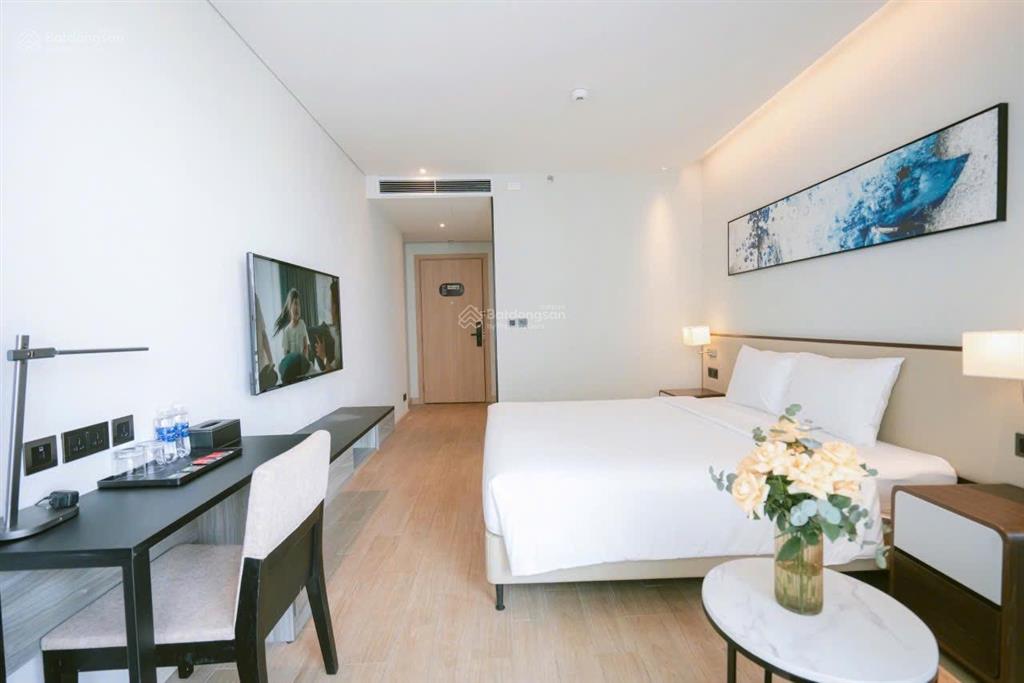 Chỉ hơn 2 tỷ view biển căn 1pn nhỏ tầng trung, ban công lớn full nội thất về ở ngay, giá có sổ