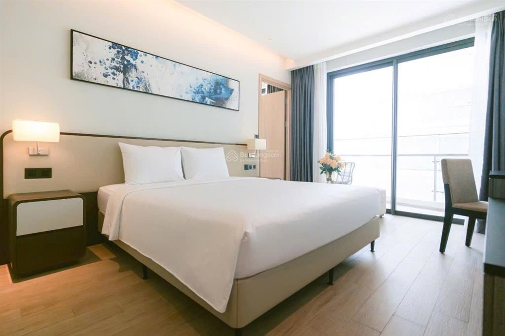 Chỉ hơn 2 tỷ view biển căn 1pn nhỏ tầng trung, ban công lớn full nội thất về ở ngay, giá có sổ