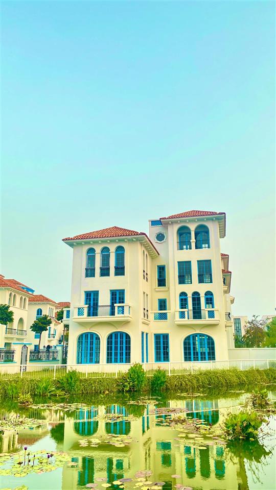 Duy nhất căn biệt thự đơn lập sun grand city feria, 100 tr/m2 gần biển ,sát phố ,kề hồ vị trí đẹp