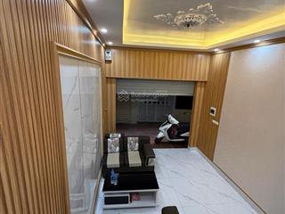 Nhà đẹp phố tây sơn, ô tô vào nhà, ở sướng.