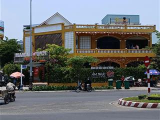 Lô góc kẹp kiệt khuê mỹ đông, sát hồ xuân hương giá chỉ 8 tỷ.xx còn tl