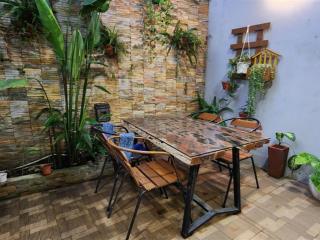 Cần bán gấp villa 4 tầng, 130m2 khu phố tây chế lan viên, giá tốt đầu tư chỉ (hơn 14 tỷ) còn tl