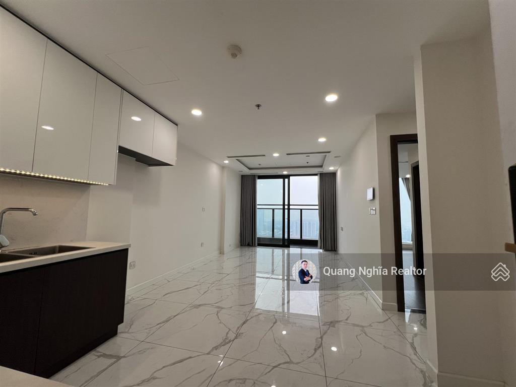 Hot! căn vpđn sunshine sky city 2pn  full nội thất đẹp  liền kề pmh giá chỉ 4,5 tỷ.  0797 766 ***