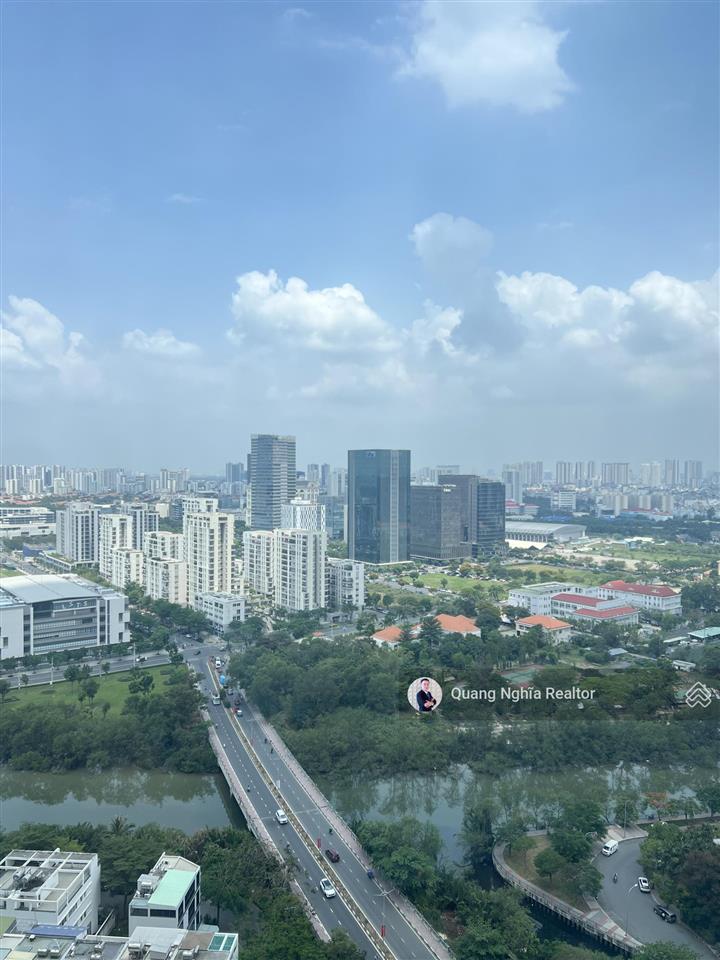 Hot! căn vpđn sunshine sky city 2pn  full nội thất đẹp  liền kề pmh giá chỉ 4,5 tỷ.  0797 766 ***