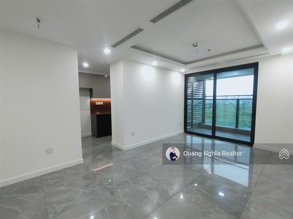 Noble crystal riverside 2pn  110m2 ban công rộng  liền kề pmh giá thuê tốt  0797 766 ***