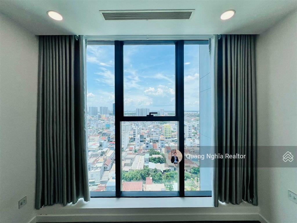 Sunshine sky city 2pn  75m2  liền kề khu đô thị phú mỹ hưng view thoáng giá tốt  0797 766 ***