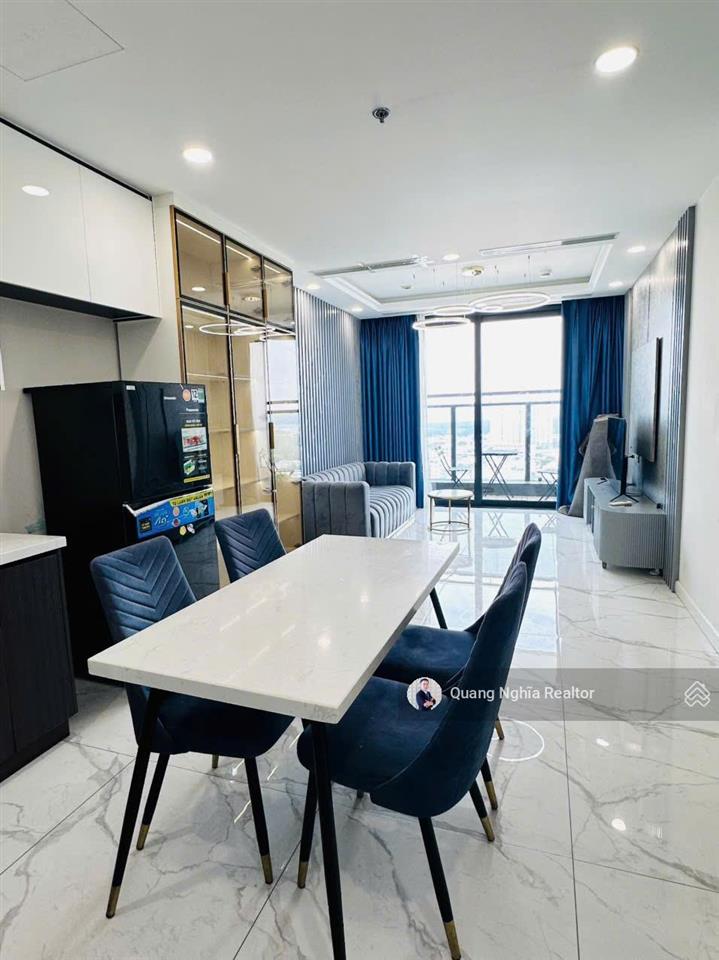 Hot! duy nhất căn vpđn 2pn  70m2 liền kề phú mỹ hưng, giá chỉ 4,3 tỷ.  0797 766 ***