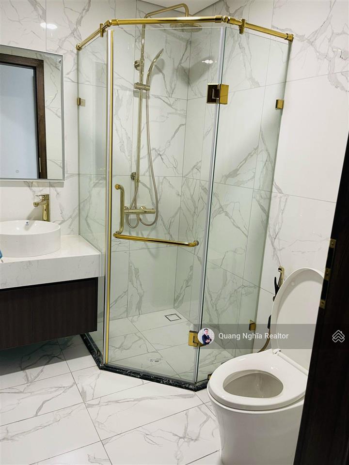 Hot! duy nhất căn vpđn 2pn  70m2 liền kề phú mỹ hưng, giá chỉ 4,3 tỷ.  0797 766 ***