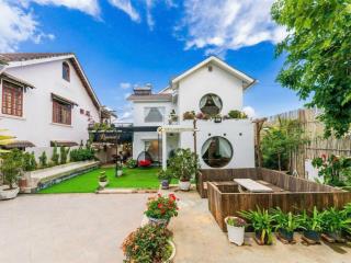 Villas đường vạn hạnh p. lâm viên (p.8 cũ) dt  389m2 giá  24 tỷ