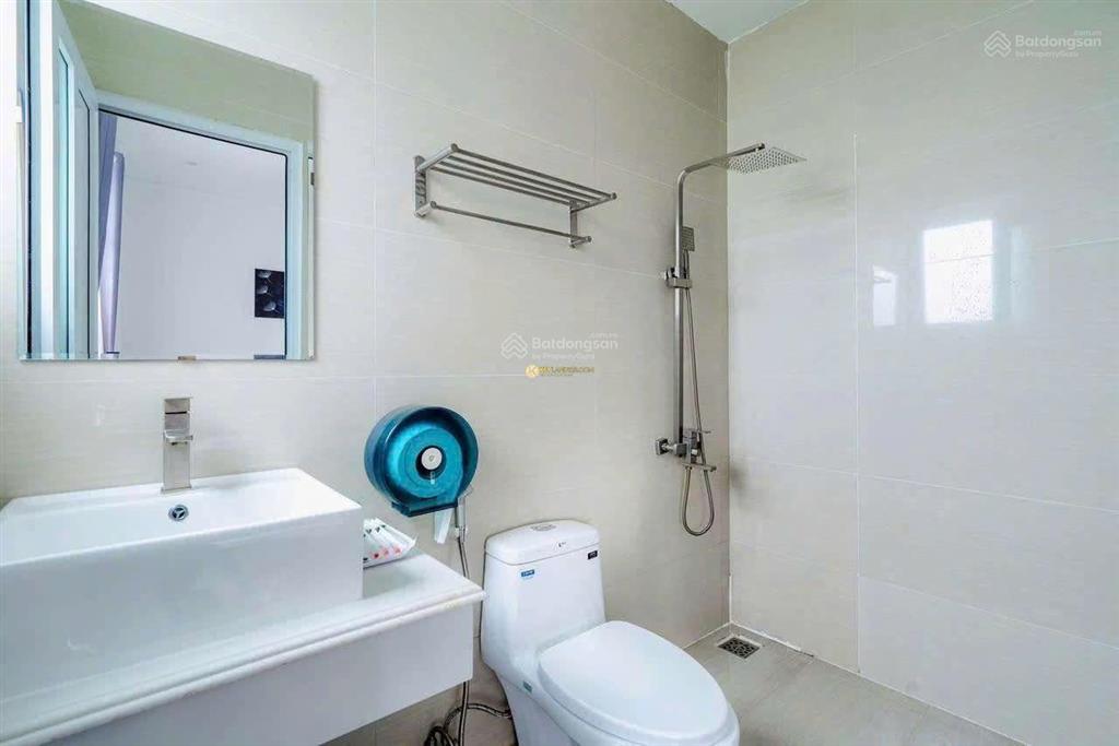 Khách sạn p.3  8 tầng  44 phòng view tp đà lạt dt 308.93m2  50tỷ  dòng tiền kinh doanh ngay