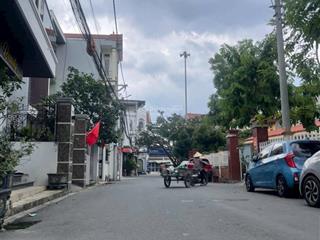 Siêu víp duy nhất 1 lô khổ đất hiếm 96 m mt 5 m rễ dàng thiết kế giá tốt nhất khu vực 93tr/m