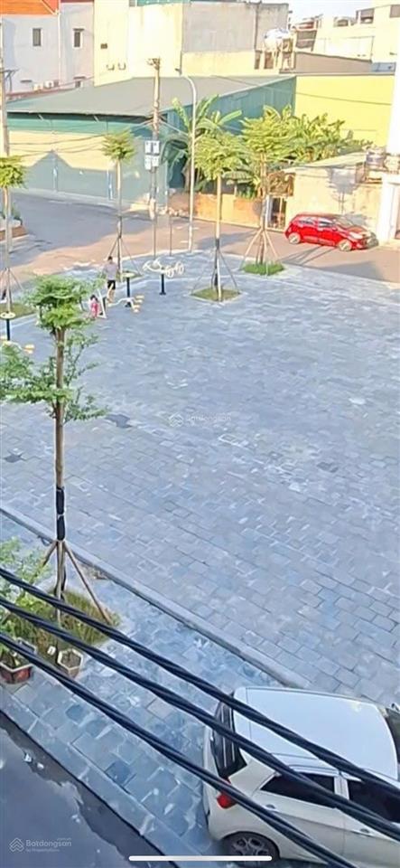 Siêu phẩm 1 lô đất cực đẹp hiếm có cần bán 58,8 m mt 4,56 m nở hậu wieu công viên