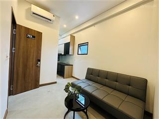 Cho thuê căn hộ cao cấp ngã tư sở  royal cty 40m2 1 ngủ + 1 khách khép kín, full nội thất cao cấp