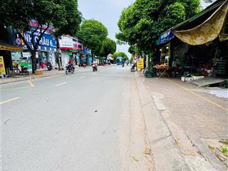 Giảm sốc 8 tỷ, giá mới 62 tỷ  tt hóc môn