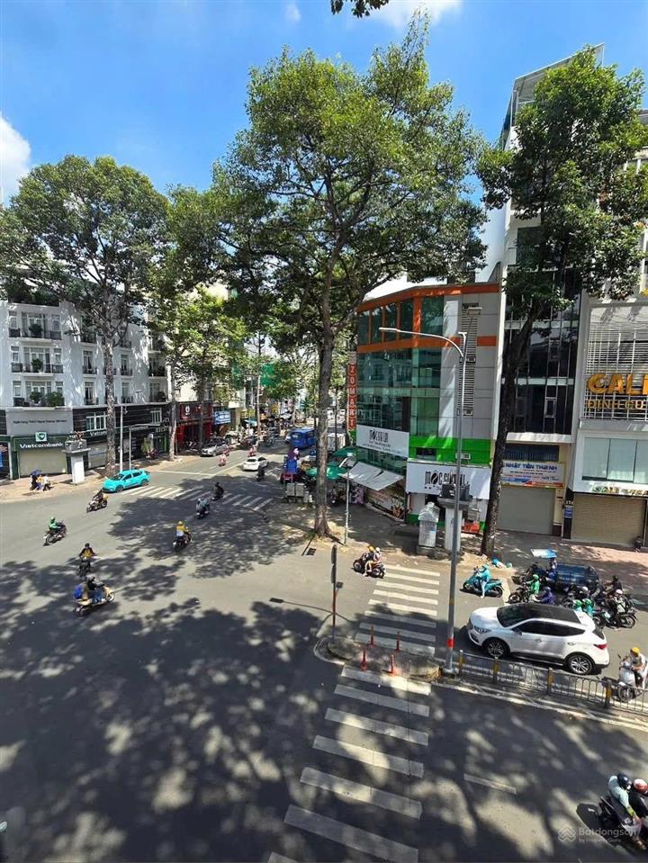 Cho thuê nhà góc 2 mặt tiền q5  an dương vương  vị trí nhận diện cao kết cấu 5 lầu  giá tốt