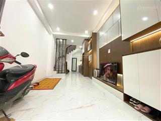Bán nhà quan nhân, 38m², gần phố, gần ô tô, nhà dân xây chắc chắn, chỉ 6.85 tỷ