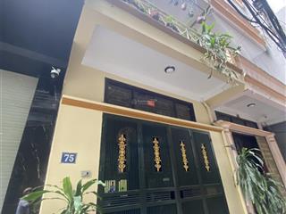 Bán nhà nguyễn trãi, 35m, sổ vuông, lô góc, cực gần phố, dân trí cao, an ninh tuyệt đối, chỉ 7.2 t