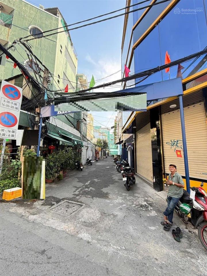 Hẻm xe hơi 8m nhựa út tịch, p4, tb, 3.5x13m, 3pn, cách mặt phố chỉ 45 căn, hẻm sang trọng đẳng cấp