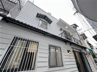 Biệt thự mini cmt8, p7, tb. 8x5m 40m2, 3pn(có pn dưới trệt), cách mặt phố đúng 4 căn, hẻm đẹp