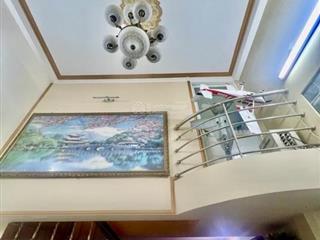 Biệt thự mini 4 tầng, 133m2, ngang 7m,  ngay Nguyễn Tư Nghiêm, Quận 2, 9,5ty