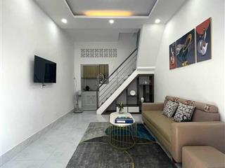 Chính chủ cần bán nhà hxh phạm văn chí 44m2, 3 pn 3 wc xây ở kiên cố chắc chắn