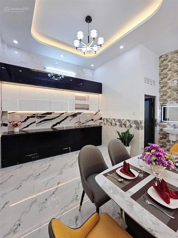 Ngộp bank gấp bán hxh nguyễn văn luông 48m2 4 tầng btct, 4 phòng ngủ, 3wc, cách mặt tiền 50m