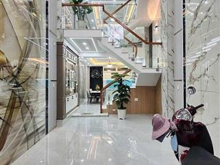 Xuất cảnh bán gấp nhà bình phú, 4 x 17m, 4 tầng btct 4pn 4wc, có sân thượng, gần ngay mega market